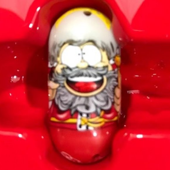 Mighty Beanz Red Collectors Case & 11 Mighty Beanz Set - Picture 10 of 16